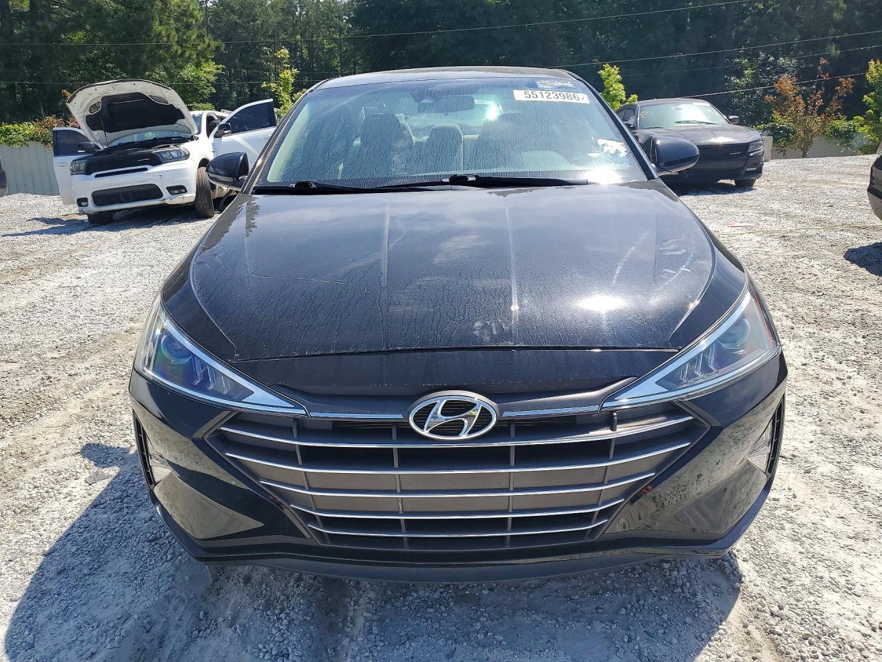 2020 Hyundai Elantra Se - Фото 5