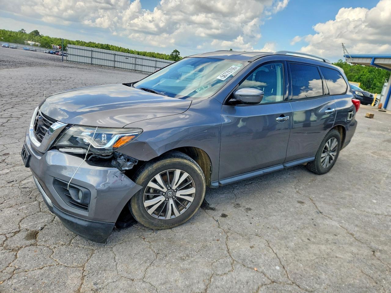 2019 Nissan Pathfinder Sv