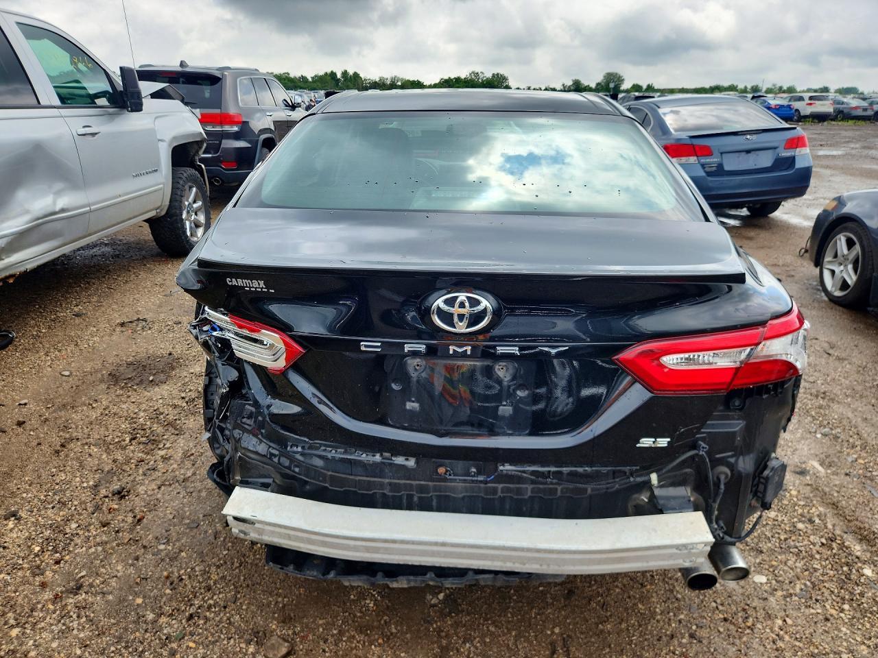 2018 Toyota Camry Se - Фото 6
