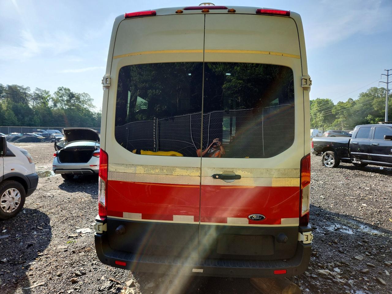 2017 Ford Transit T-350 Handicap Accessible Passe - Image 6