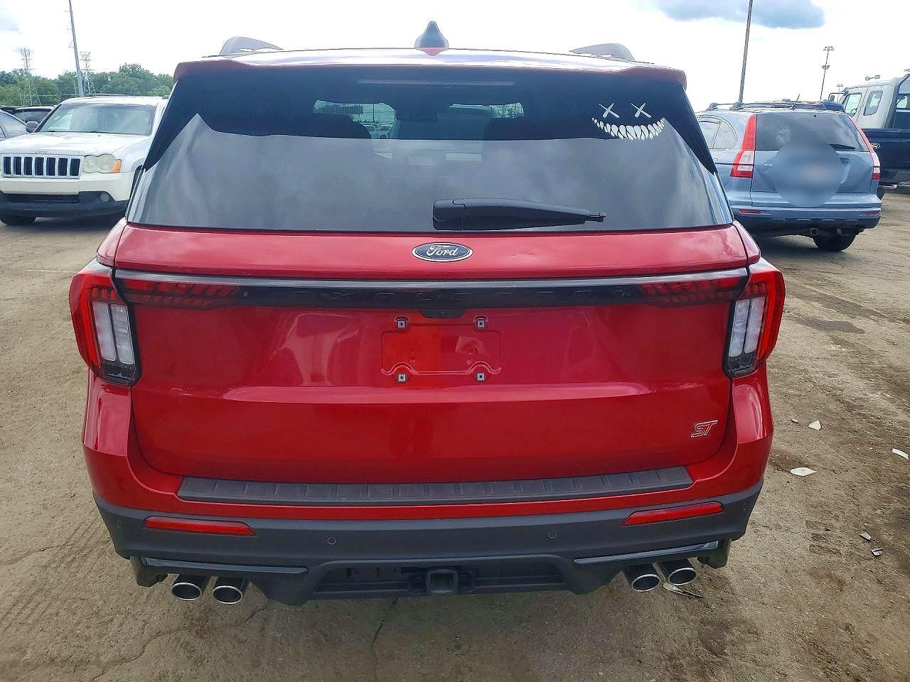 2026 Ford Explorer St - Image 6