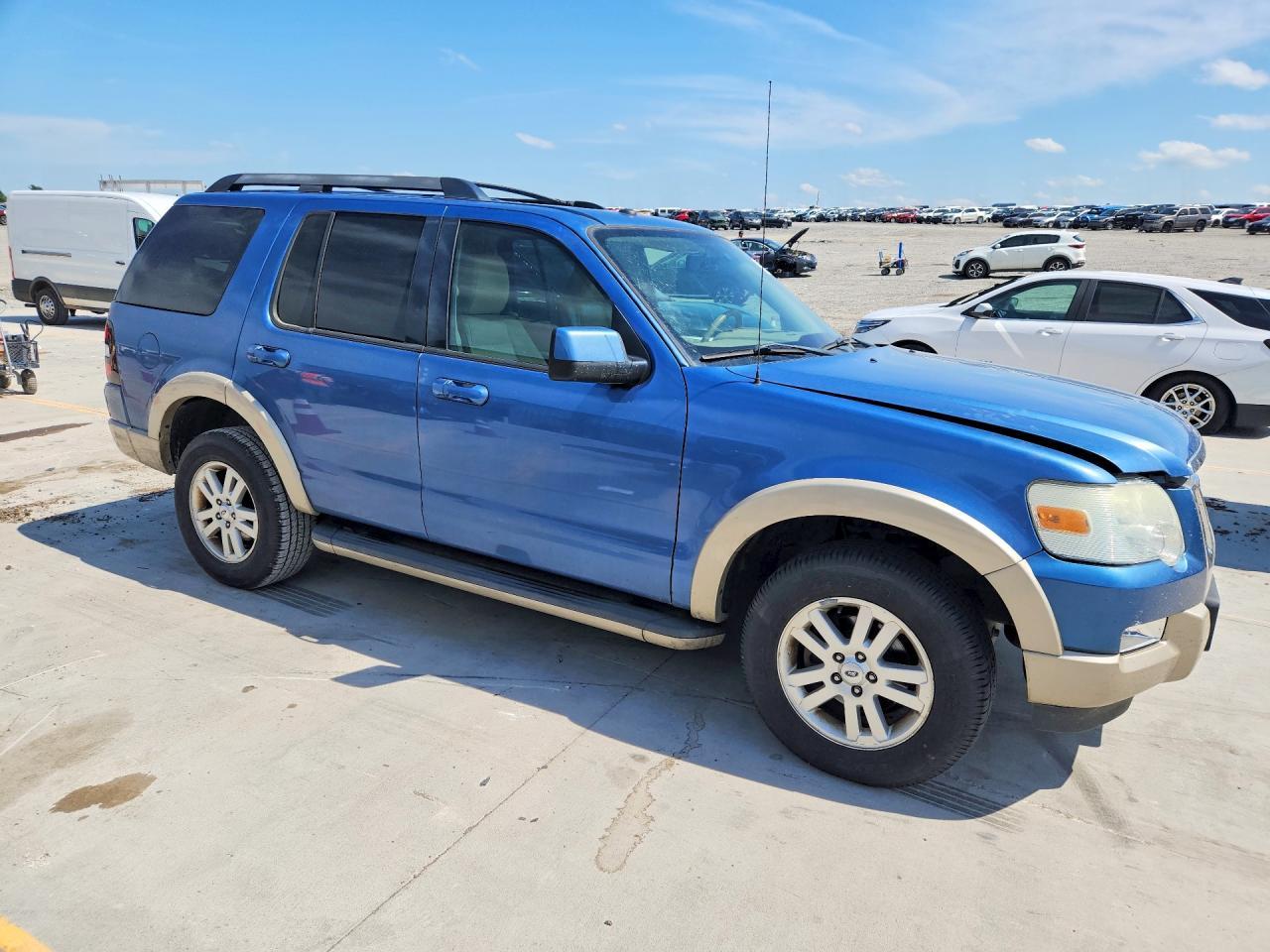 2009 Ford Explorer Eddie Bauer - Фото 4