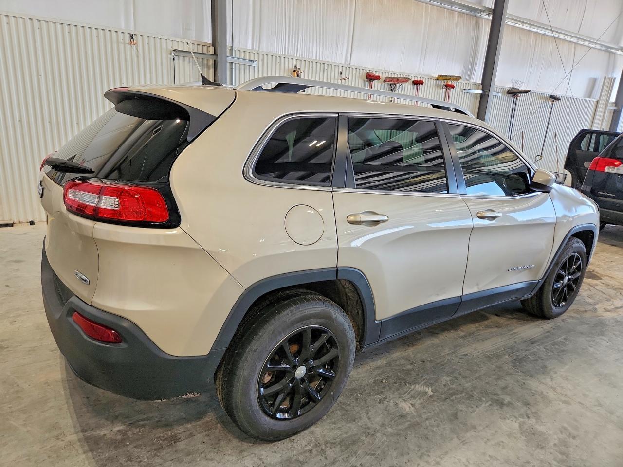 2014 Jeep Cherokee Latitude - Фото 3