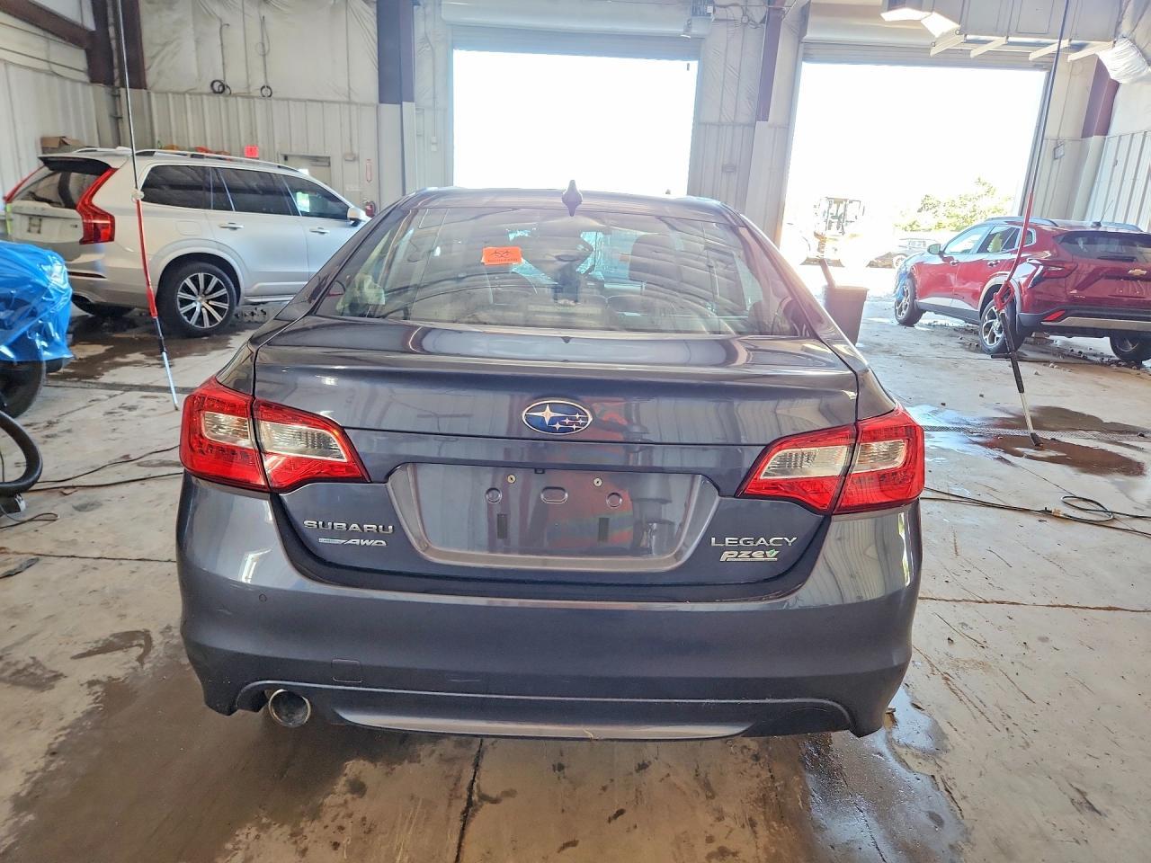 2017 Subaru Legacy 2.5I Limited - Фото 6