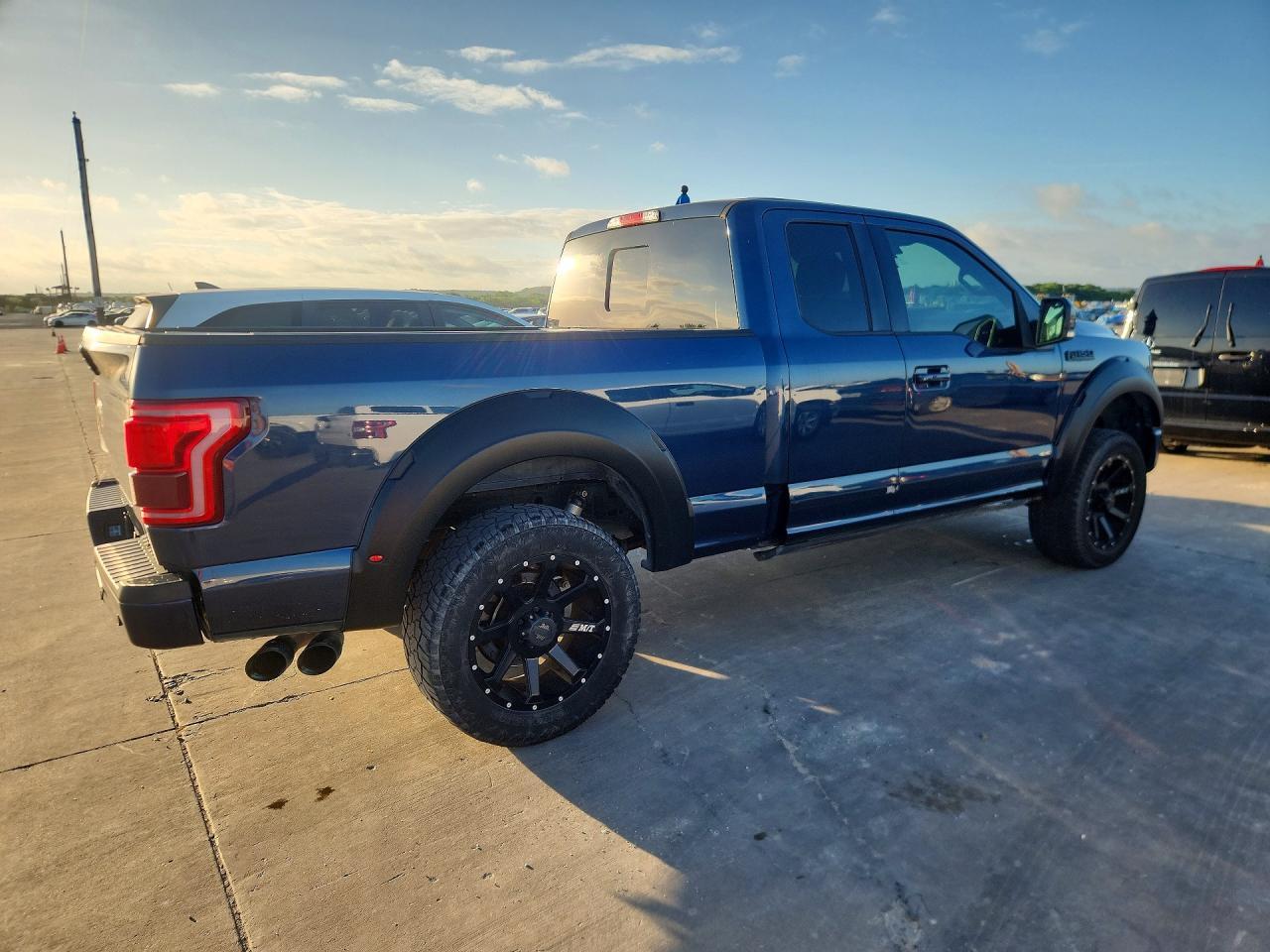 2017 Ford F150 Super Cab - Фото 3