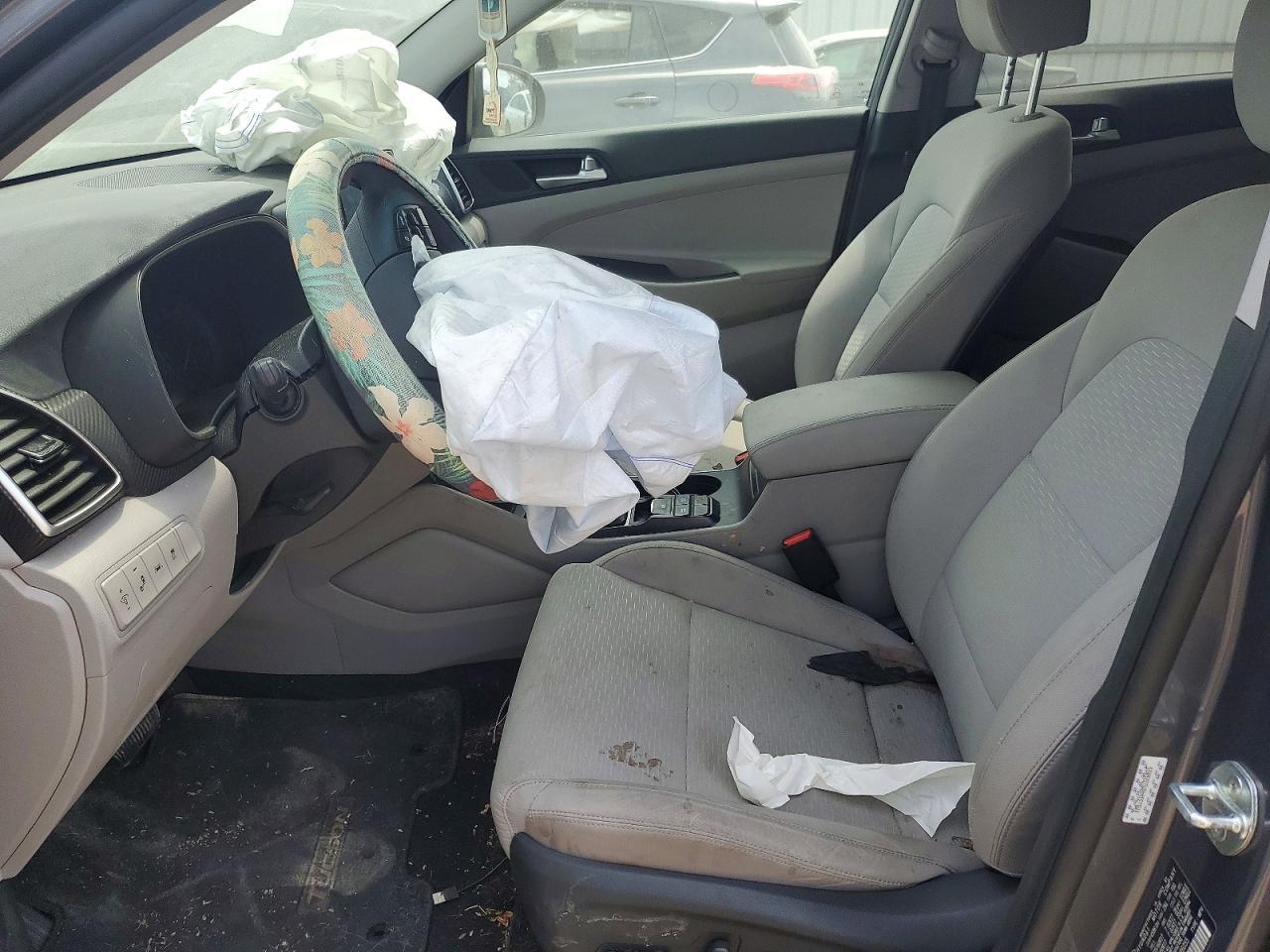2021 Hyundai Tucson Value - Image 7