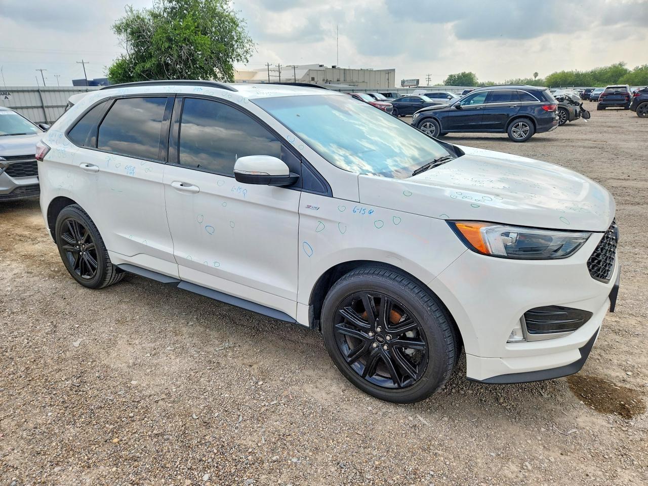 2020 Ford Edge Sel - Фото 4