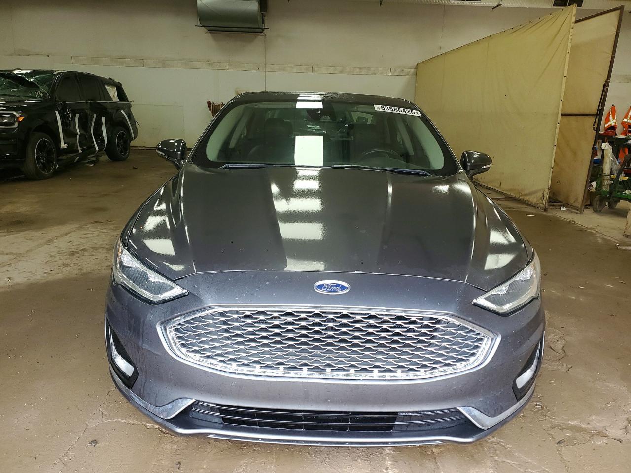 2020 Ford Fusion Titanium - Image 5