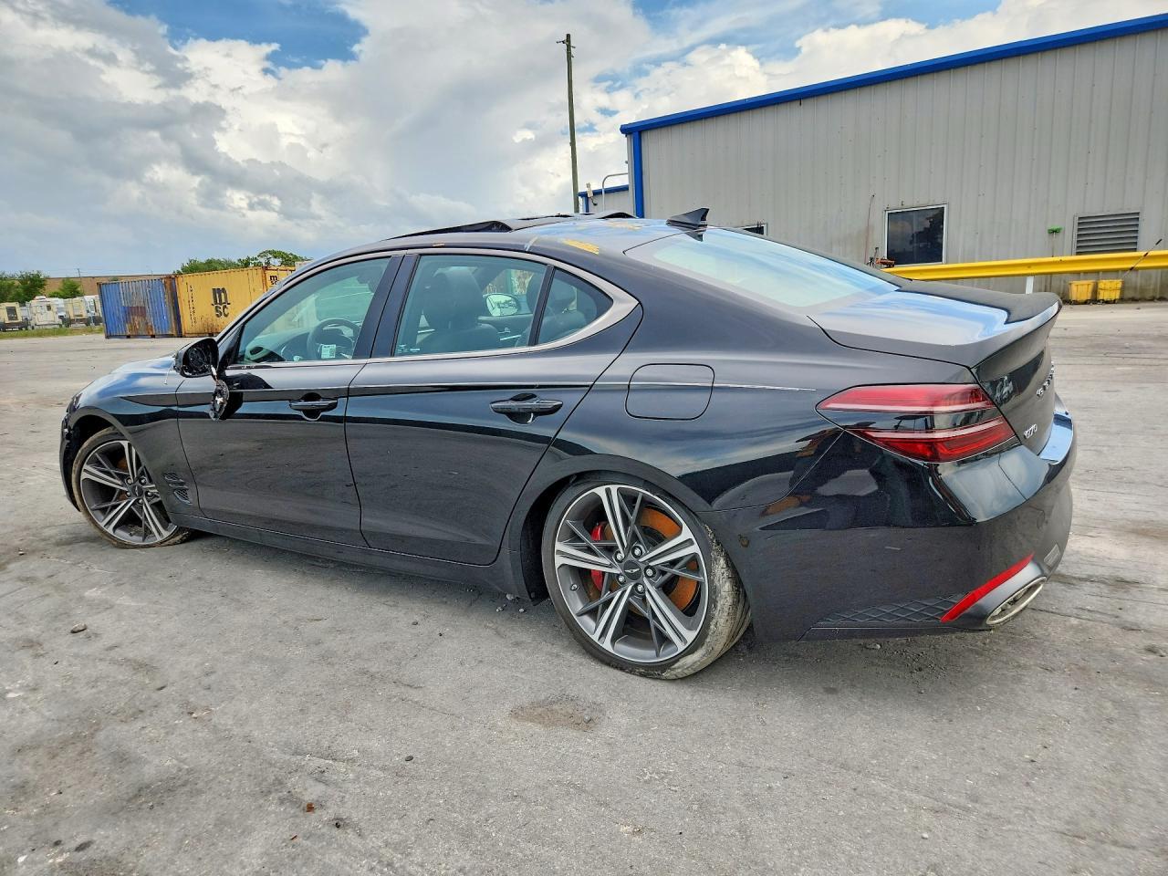 2025 Genesis G70 2.5T Sport Prestige - Фото 2
