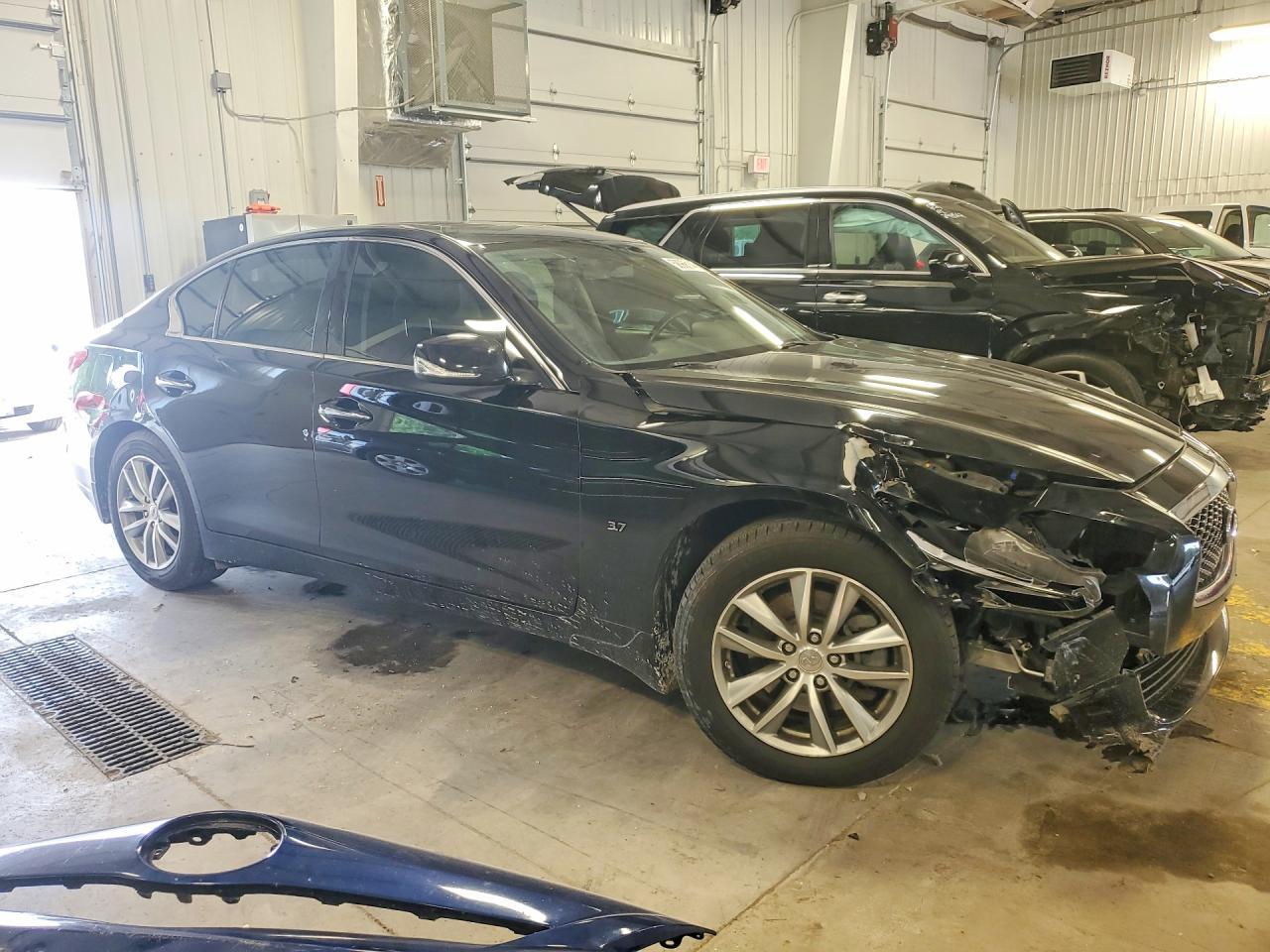 2015 Infiniti Q50 Base - Фото 4