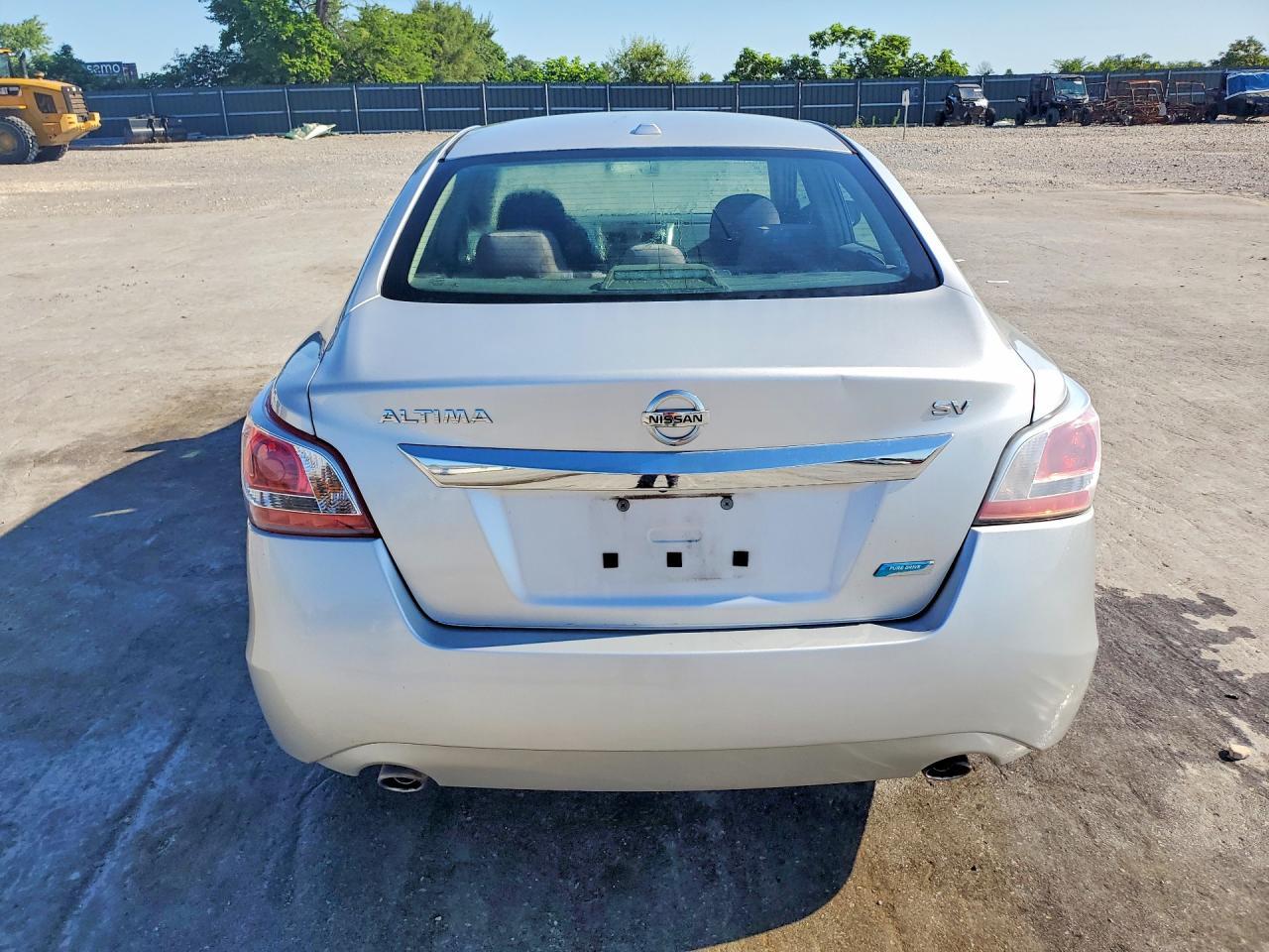 2013 Nissan Altima 2.5 - Image 6