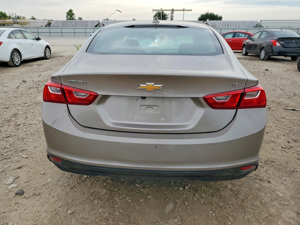 2023 Chevrolet Malibu Lt - Фото 6