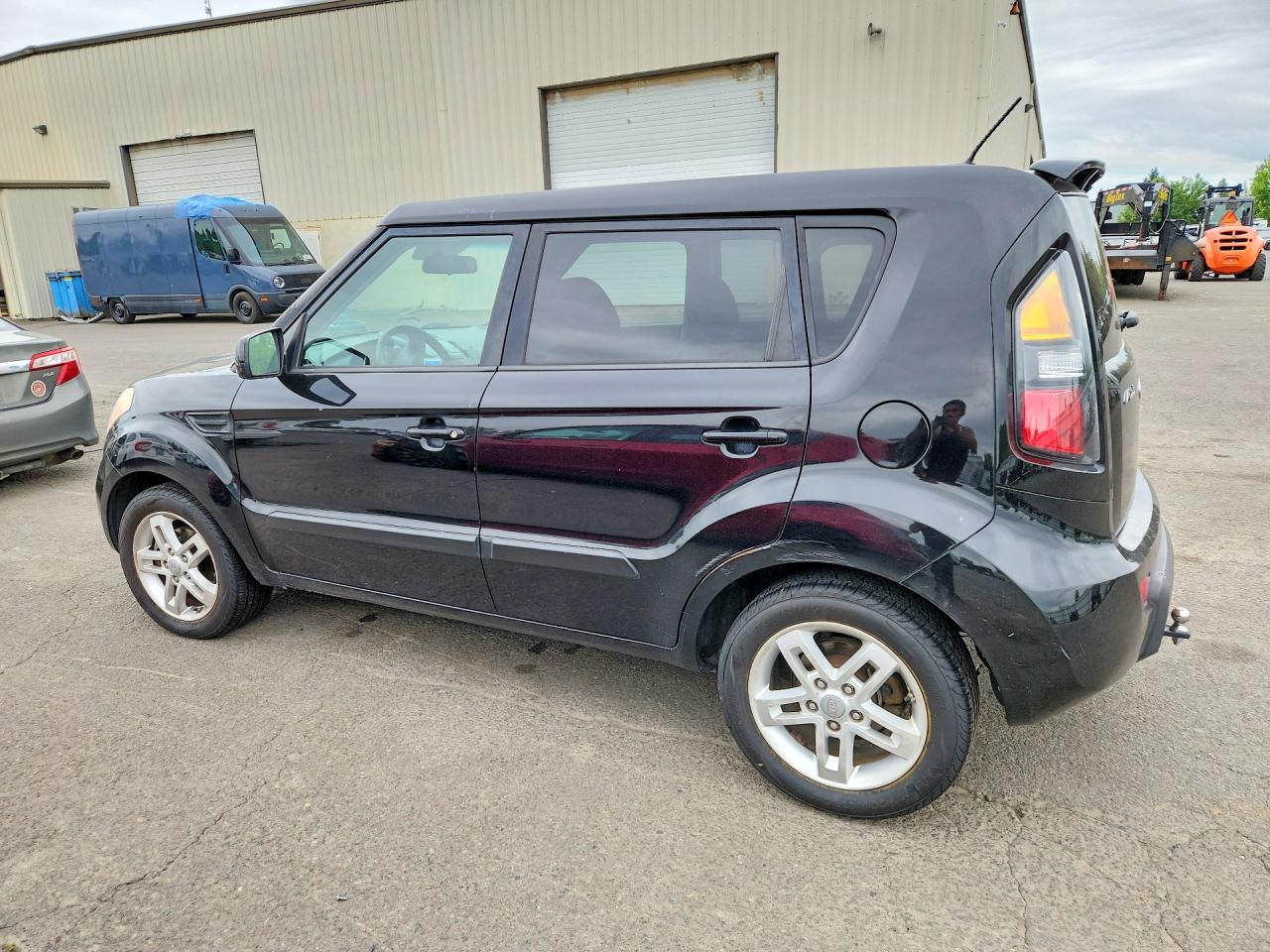 2011 Kia Soul + - Фото 2