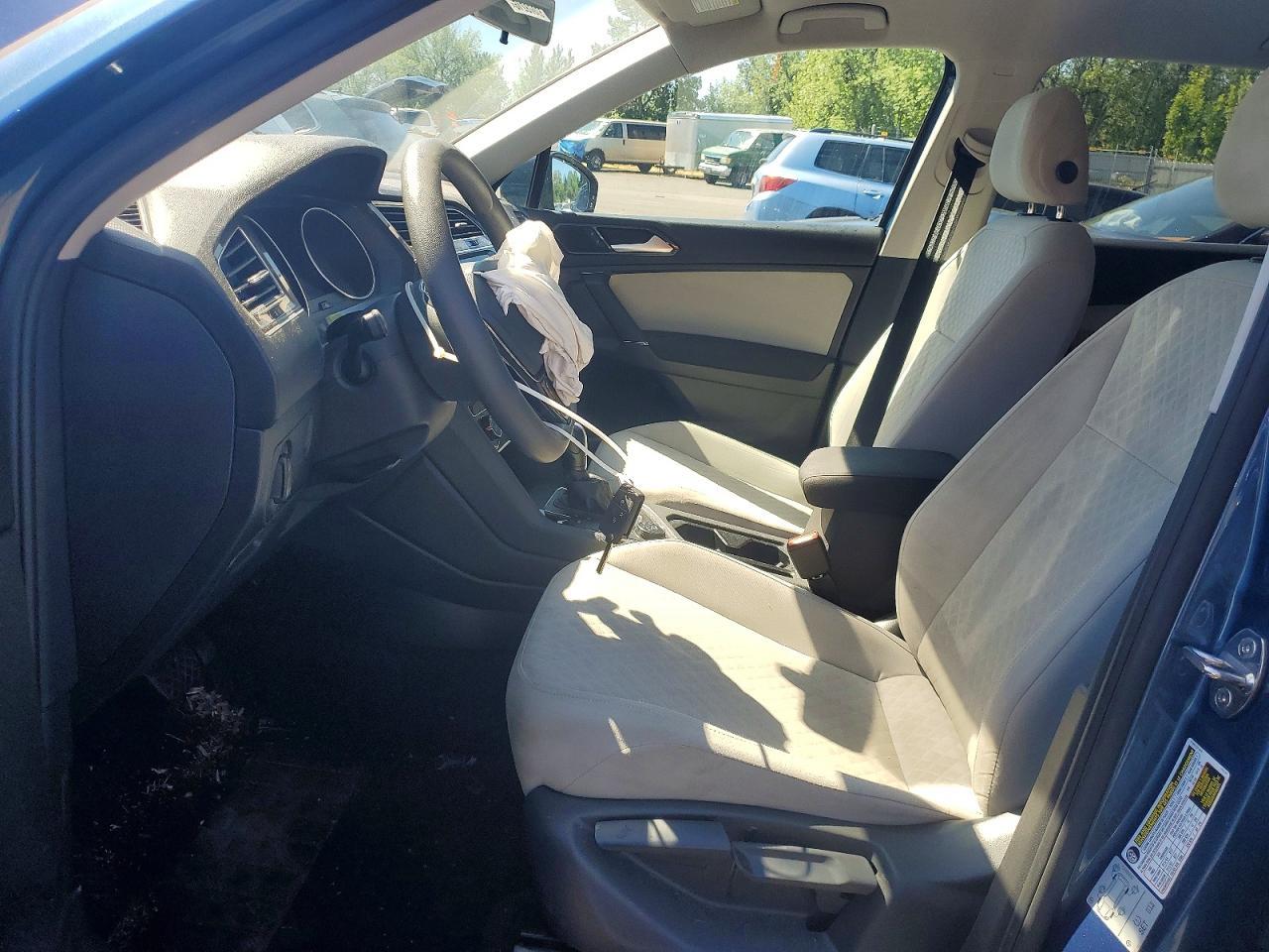 2018 Volkswagen Tiguan S - Фото 7