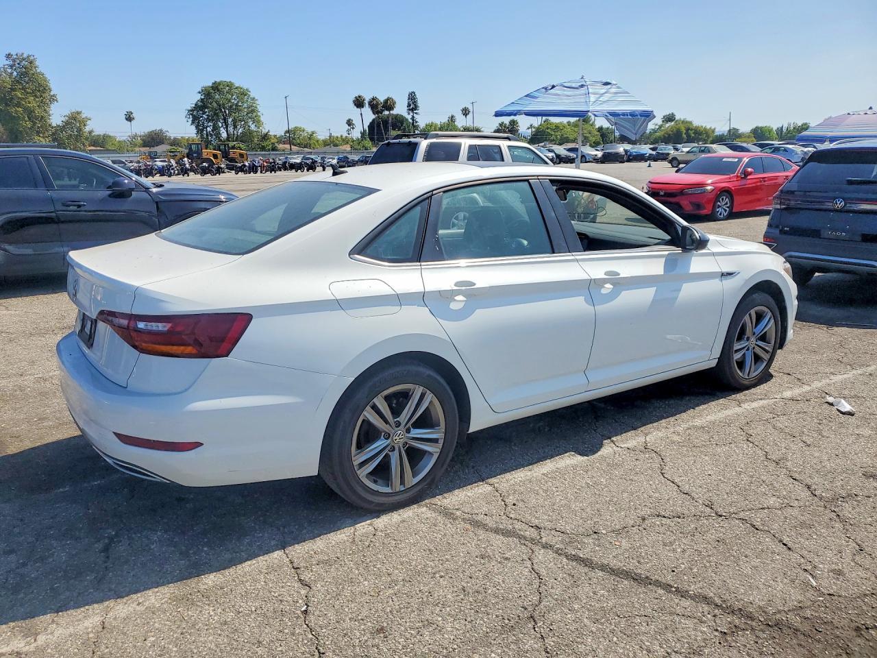 2019 Volkswagen Jetta S - Фото 3