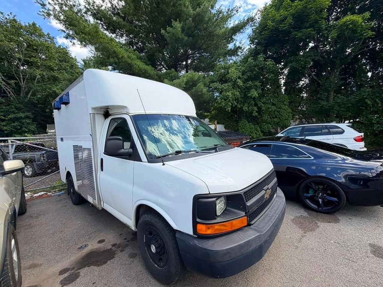 2014 Chevrolet Express G3500 - Фото 4