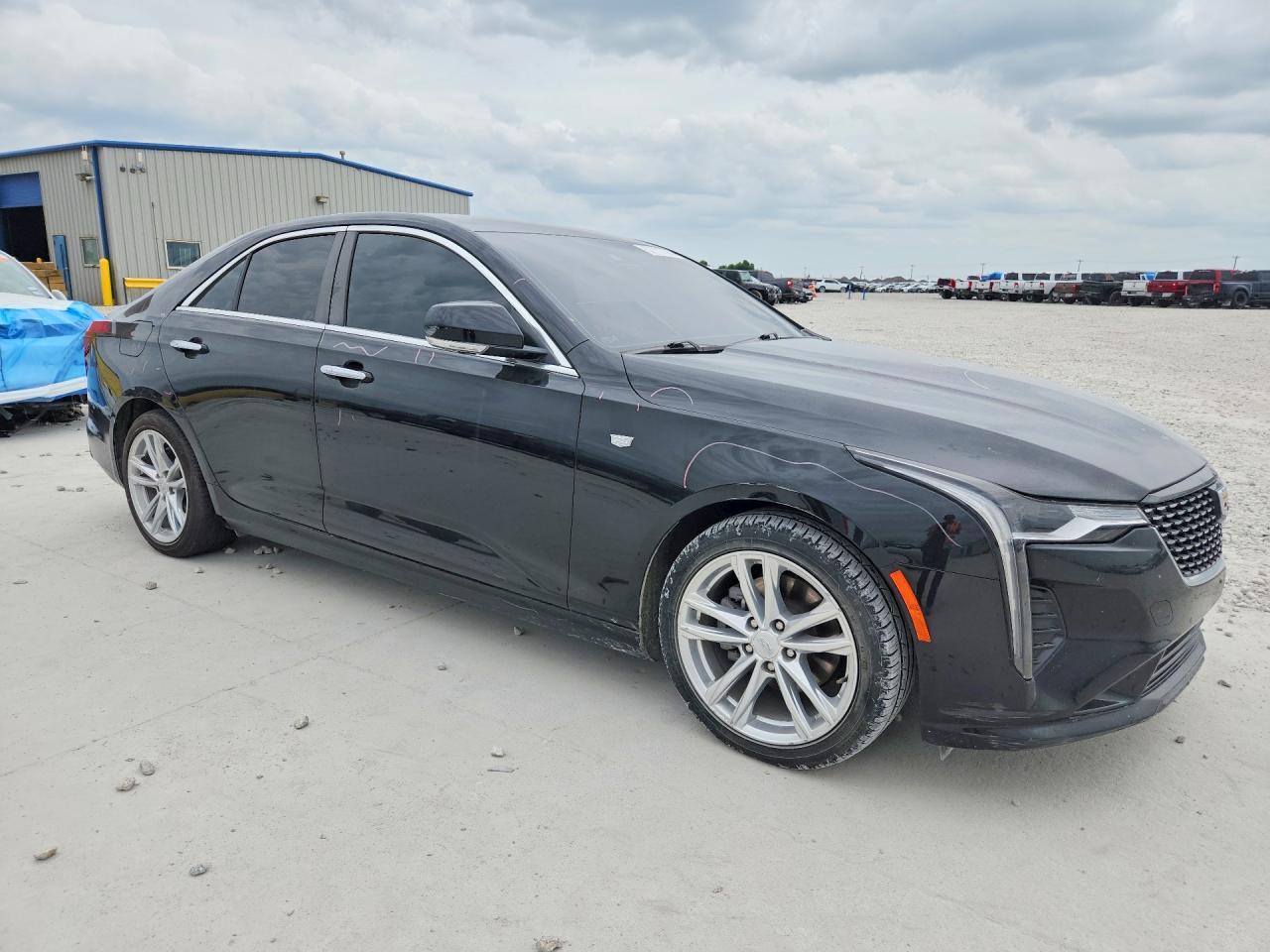 2021 Cadillac Ct4 Luxury - Image 4