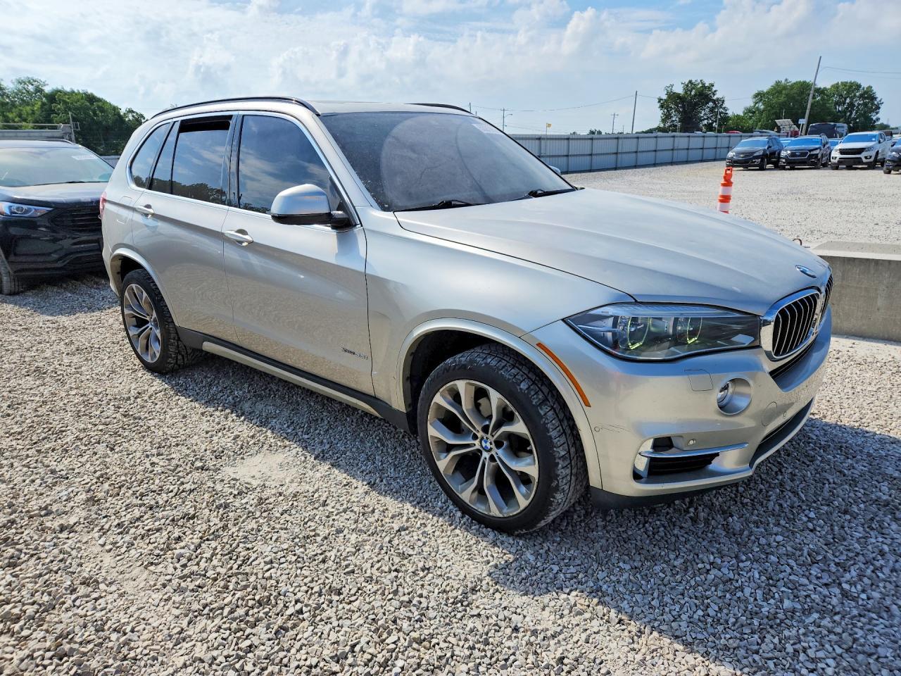 2015 BMW X5 xDrive35I - Фото 4
