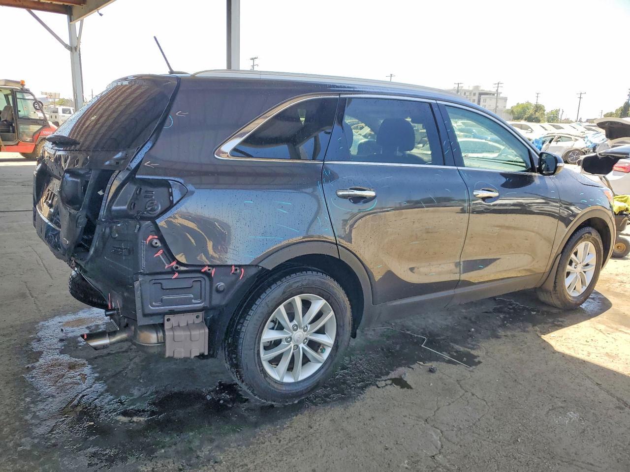 2017 Kia Sorento Lx - Фото 3