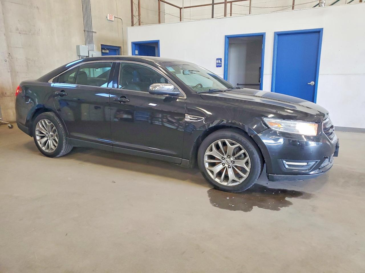 2013 Ford Taurus Limited - Фото 4