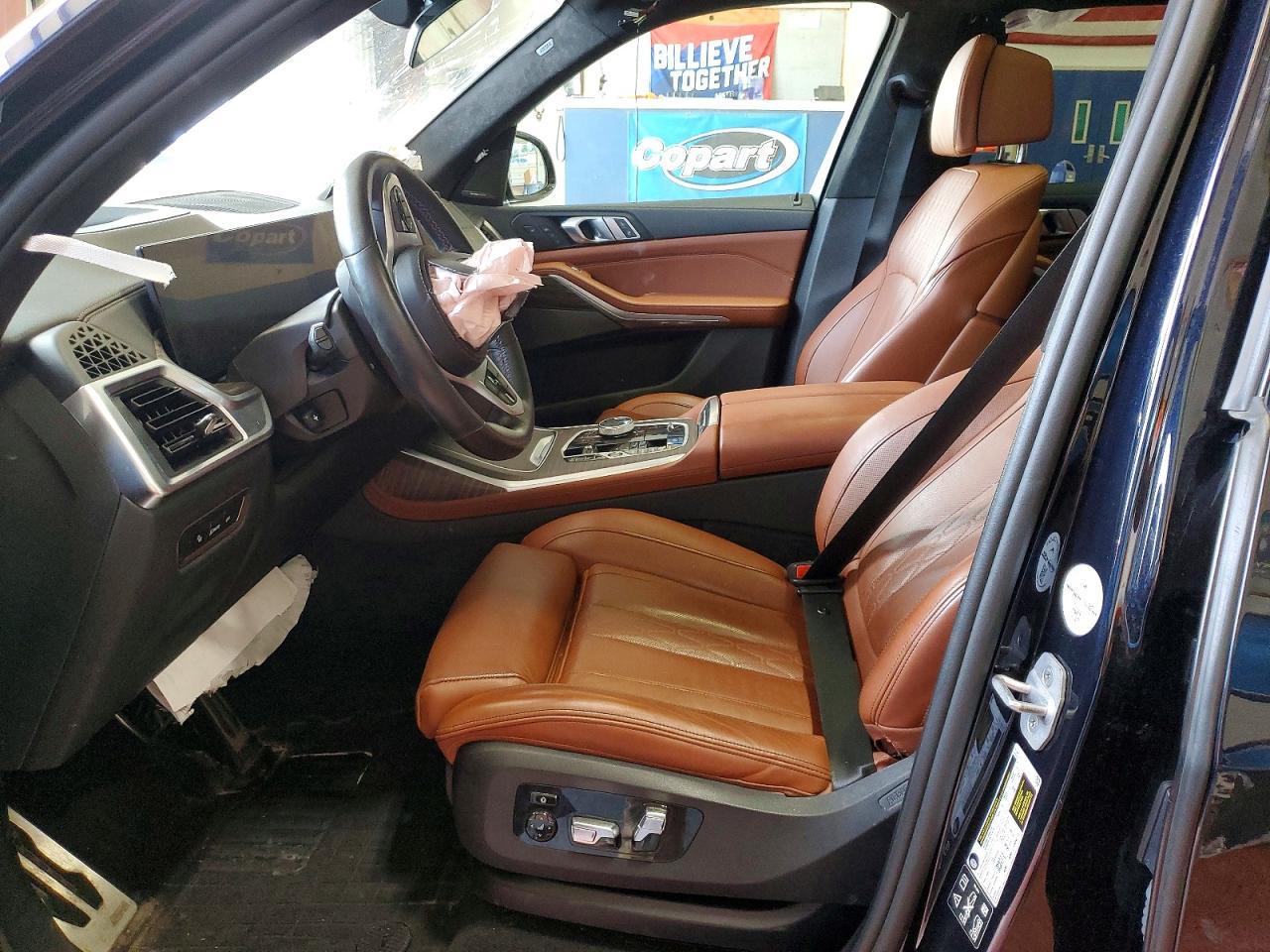 2024 BMW X7 M60I - Фото 7