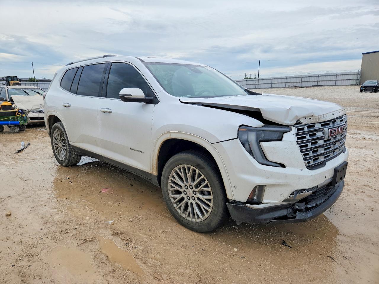 2024 GMC Acadia Denali - Фото 4