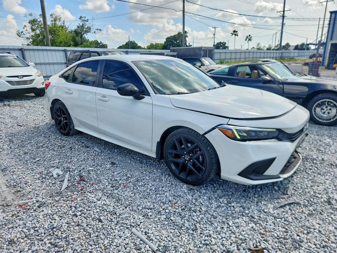 2022 Honda Civic Sport - Image 4