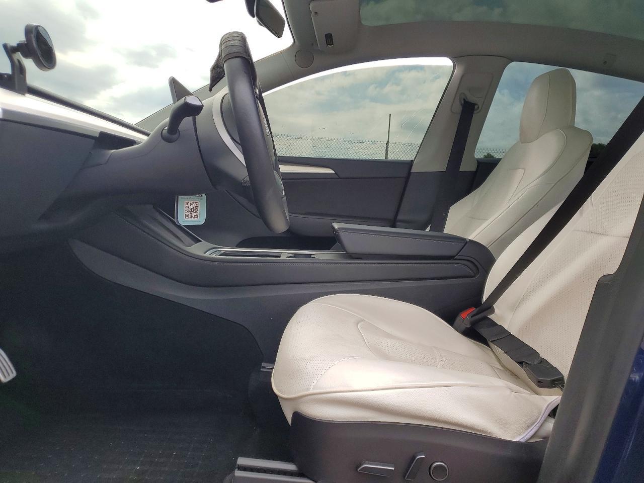 2023 Tesla Model Y - Фото 7