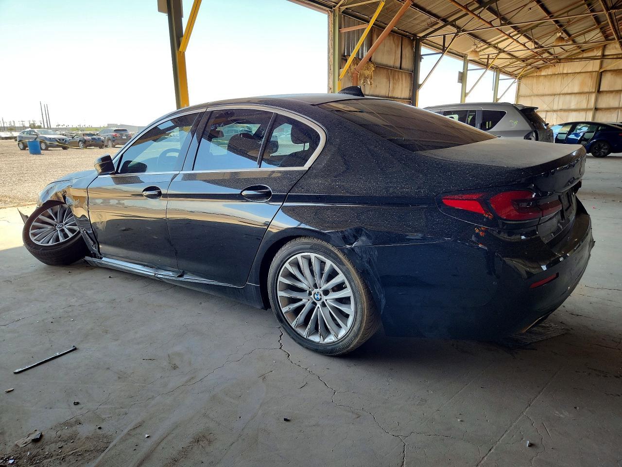 2021 BMW 530 I - Фото 2