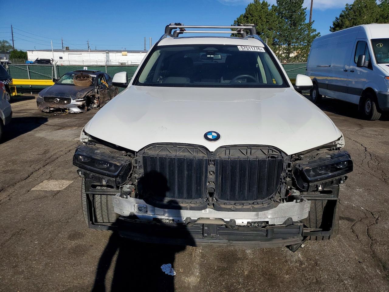 2025 BMW X7 xDrive40I - Фото 5