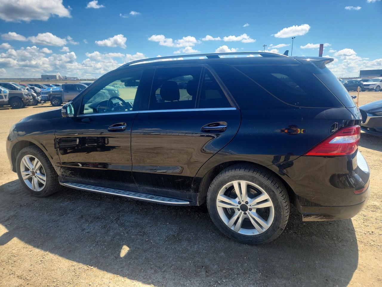 2013 Mercedes-Benz Ml 350 Bluetec - Image 2