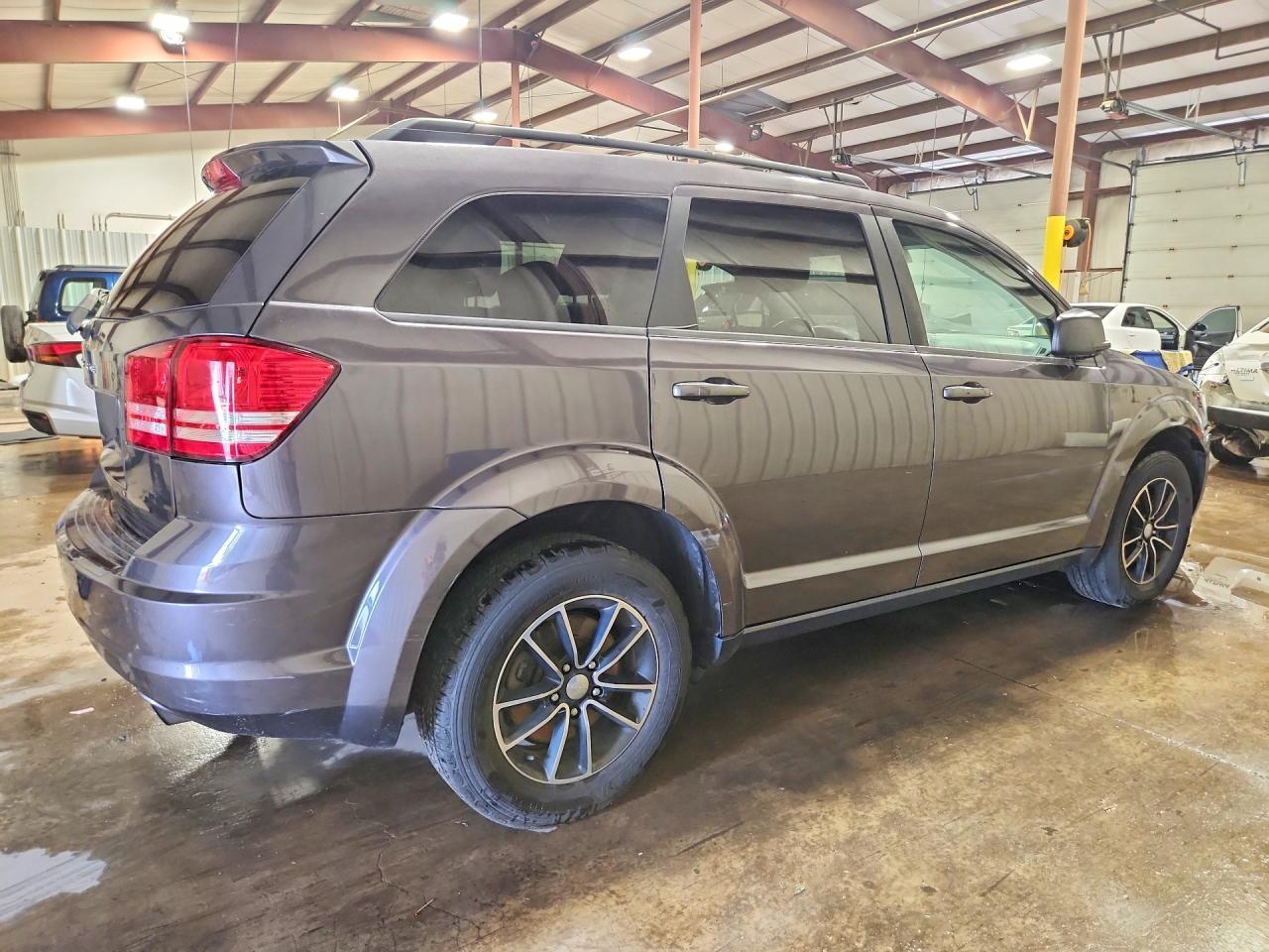 2017 Dodge Journey Sxt - Фото 3