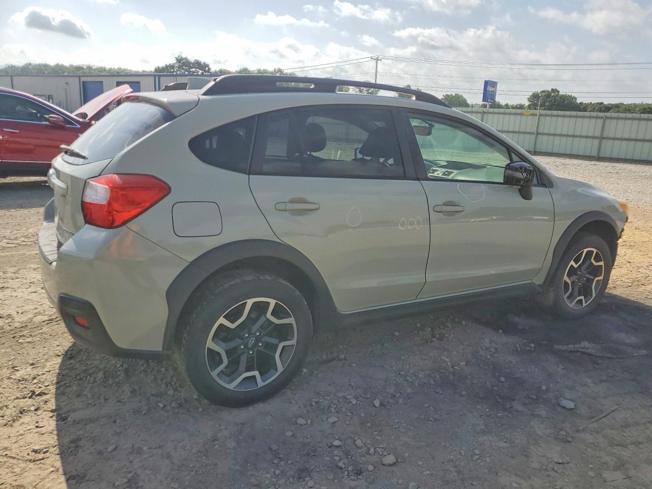 2017 Subaru Crosstrek Limited - Image 3