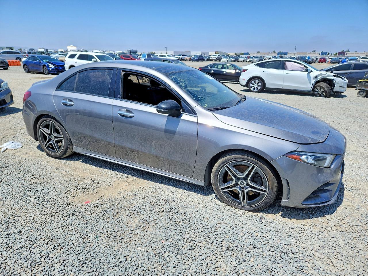2019 Mercedes-Benz A 220 - Image 4