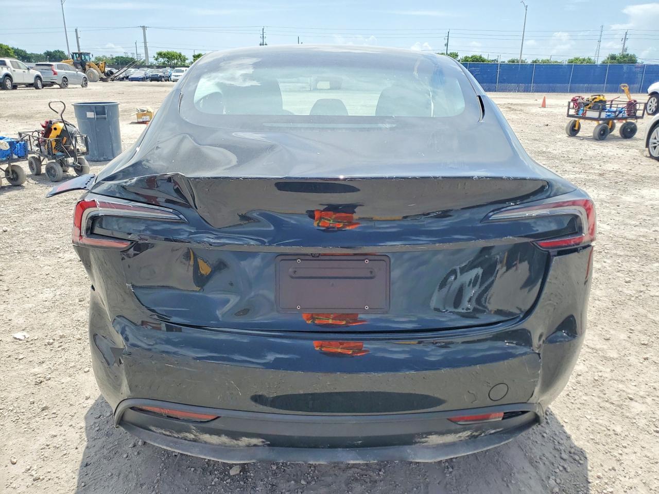 2026 Tesla Model 3 - Image 6