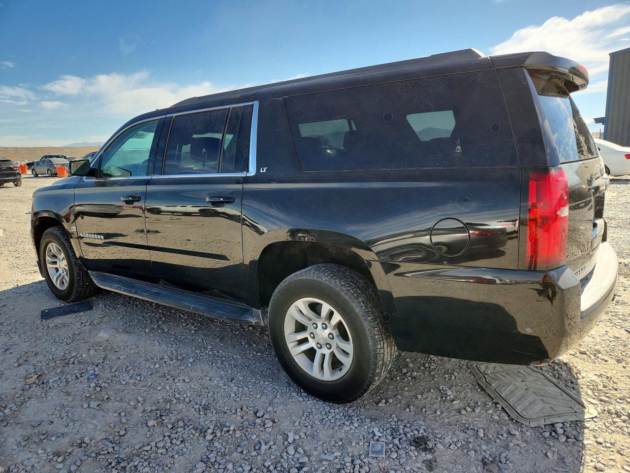 2016 Chevrolet Suburban K1500 Lt - Фото 2
