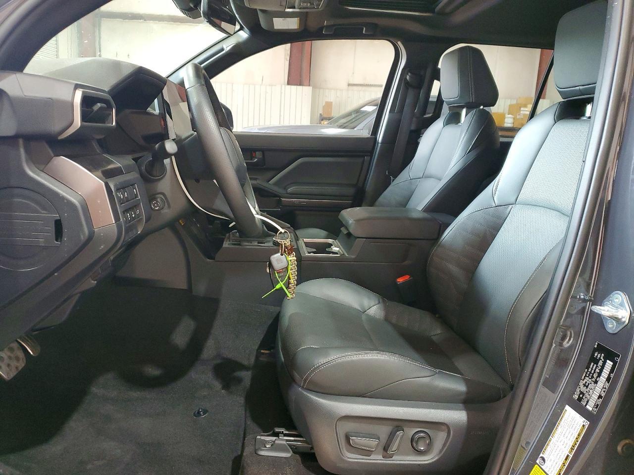 2026 Toyota 4Runner - Image 7