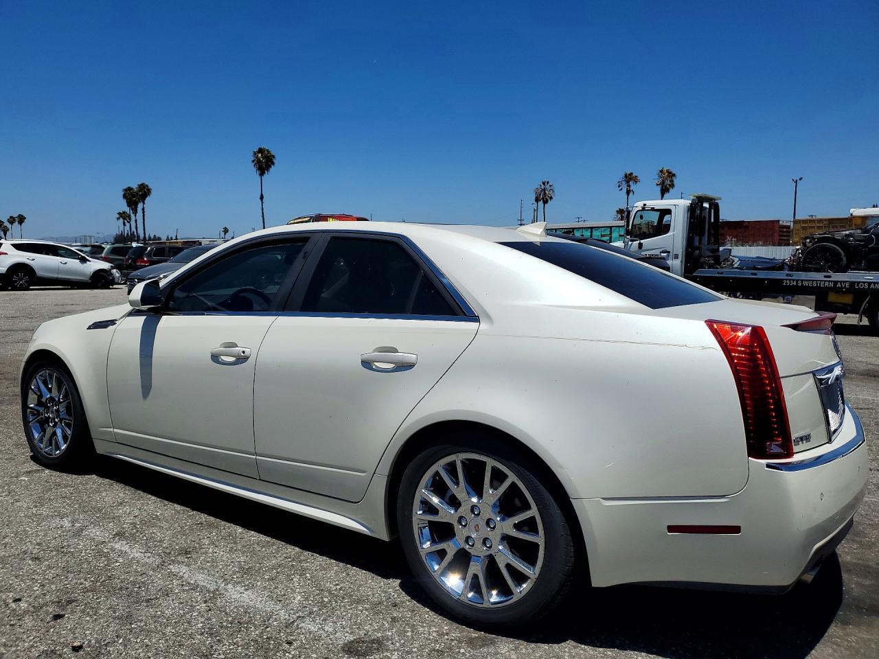 2011 Cadillac Cts Premium Collection - Фото 2