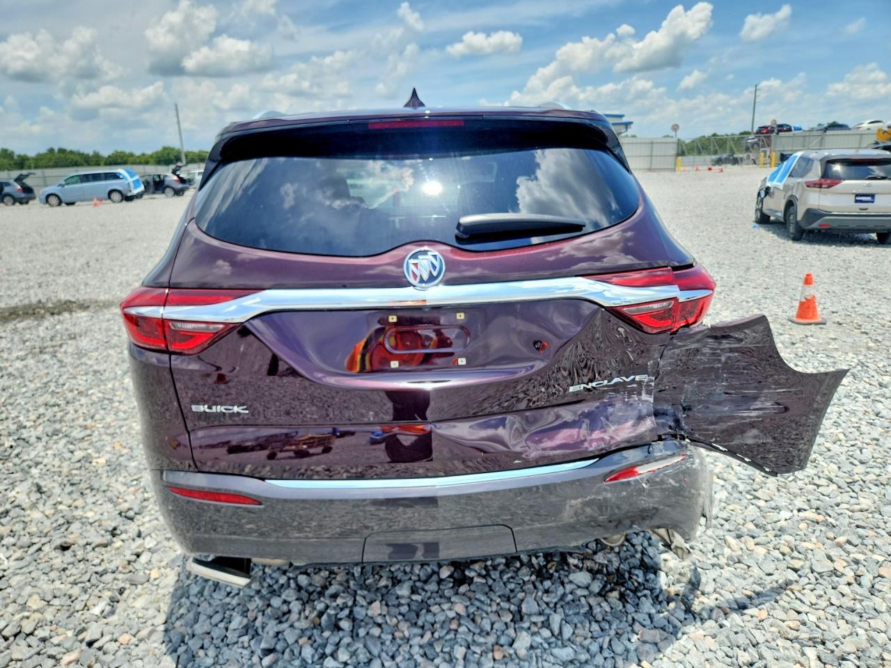 2018 Buick Enclave Essence - Image 6