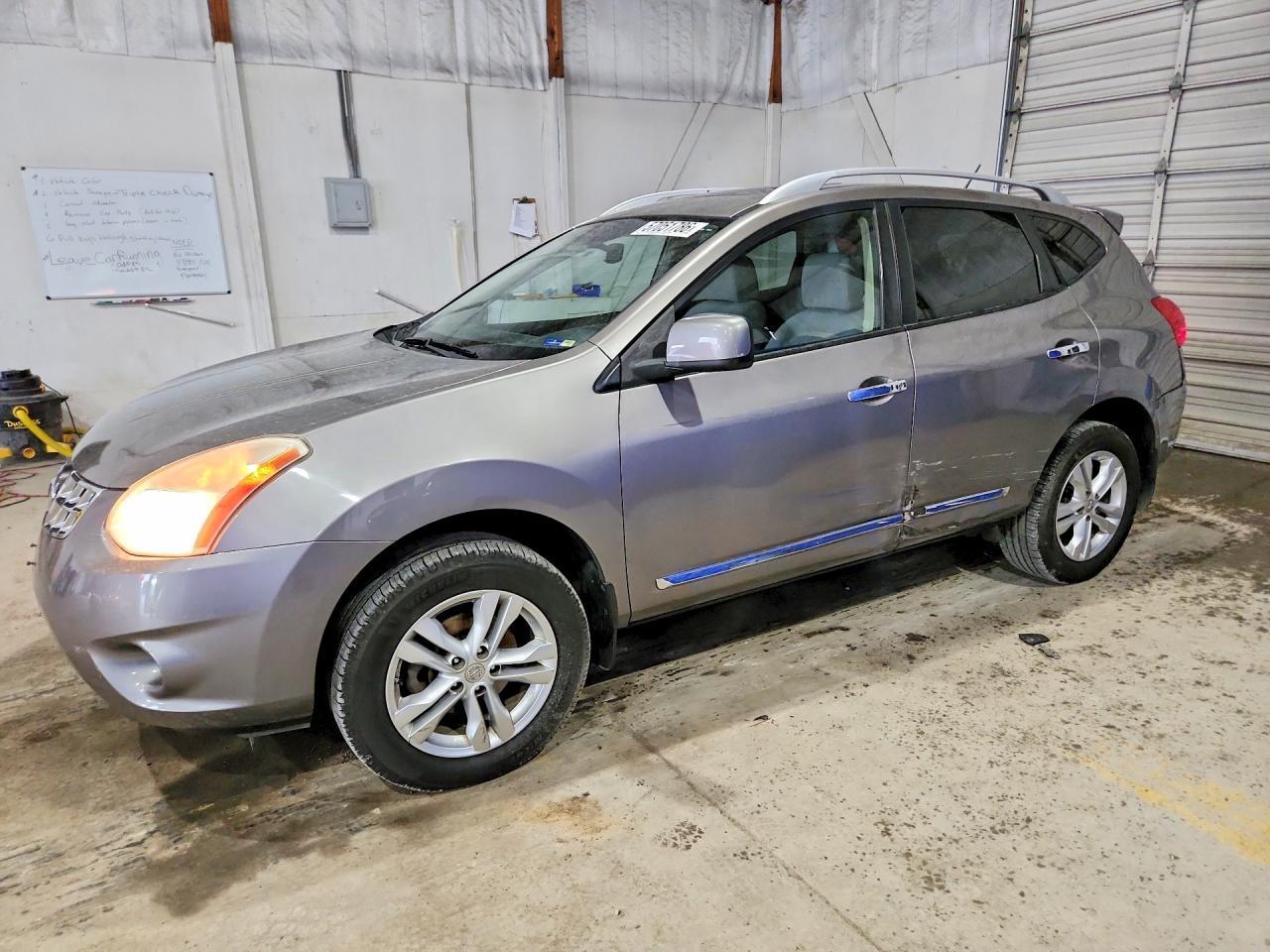 2013 Nissan Rogue S