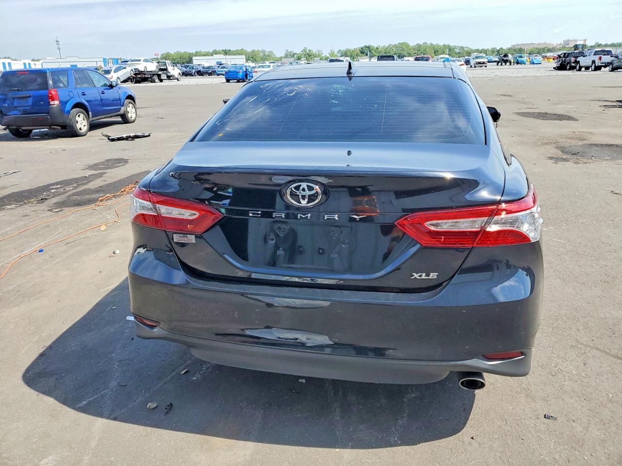 2020 Toyota Camry Xle - Фото 6