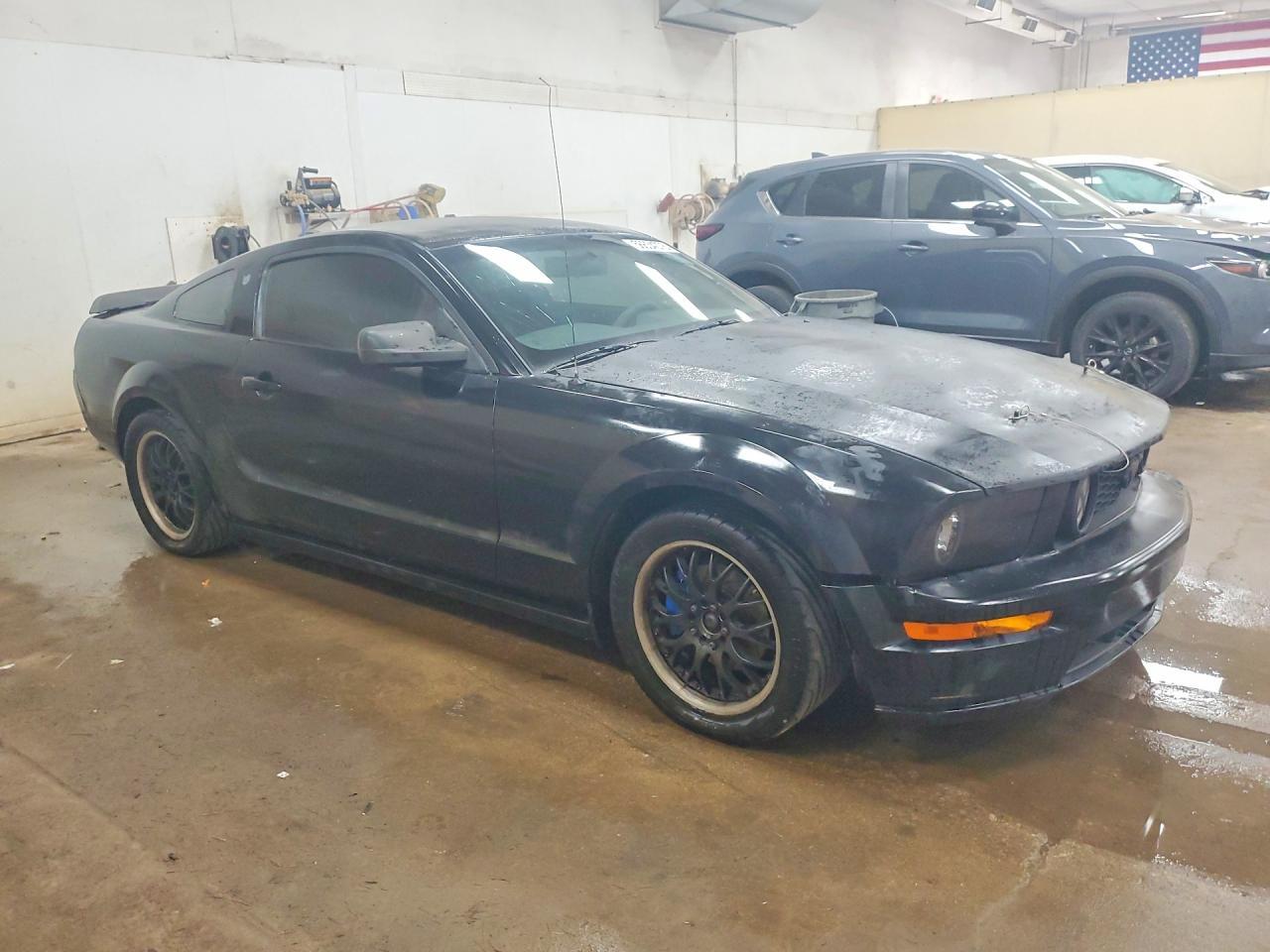 2006 Ford Mustang - Image 4