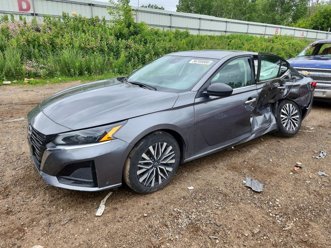 2024 Nissan Altima Sv