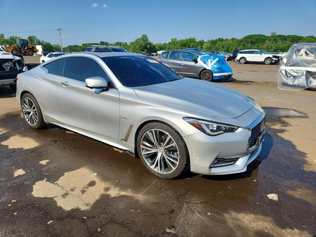 2017 Infiniti Q60 3.0T Premium - Image 4