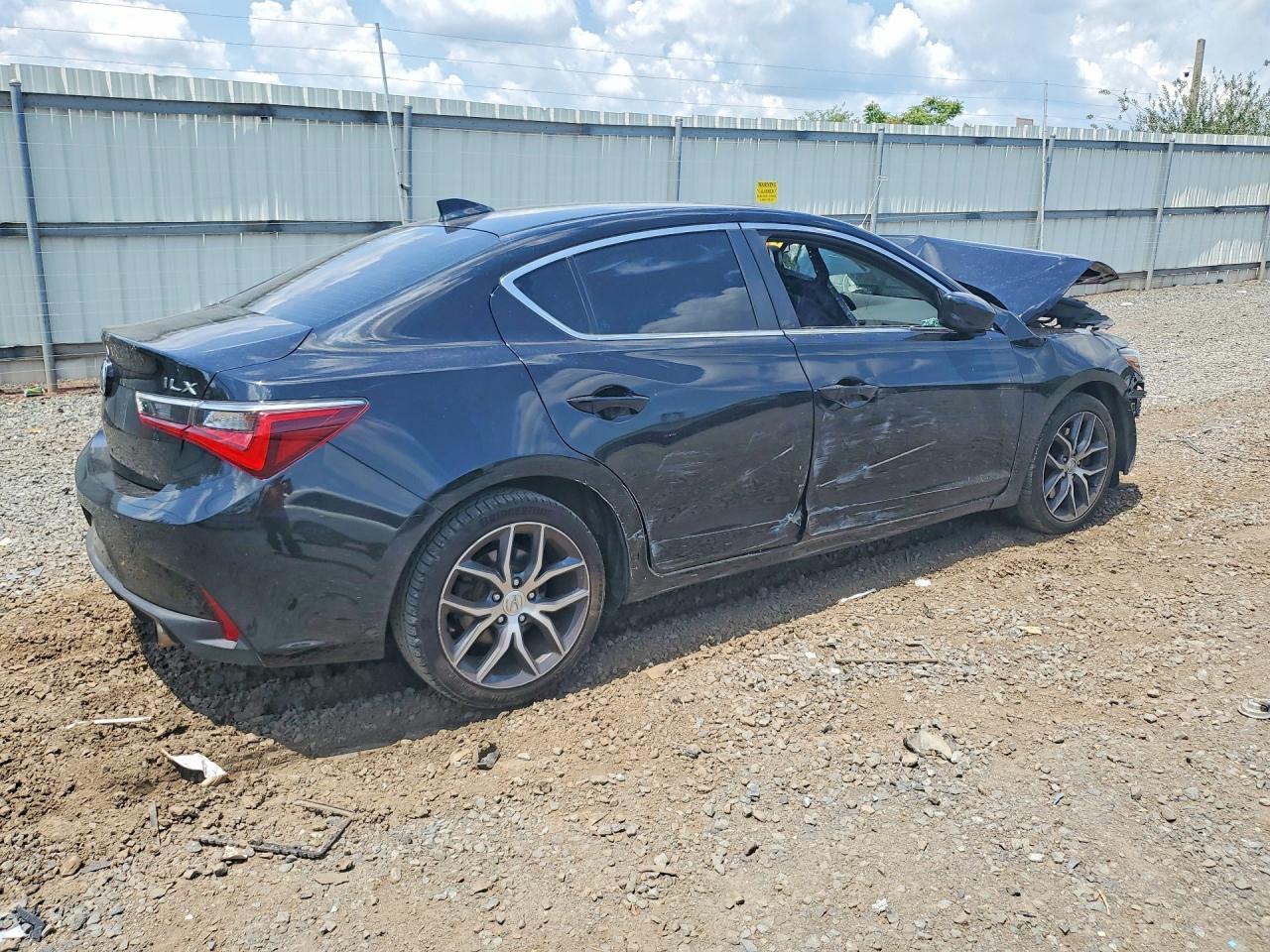 2022 Acura Ilx Premium - Image 3