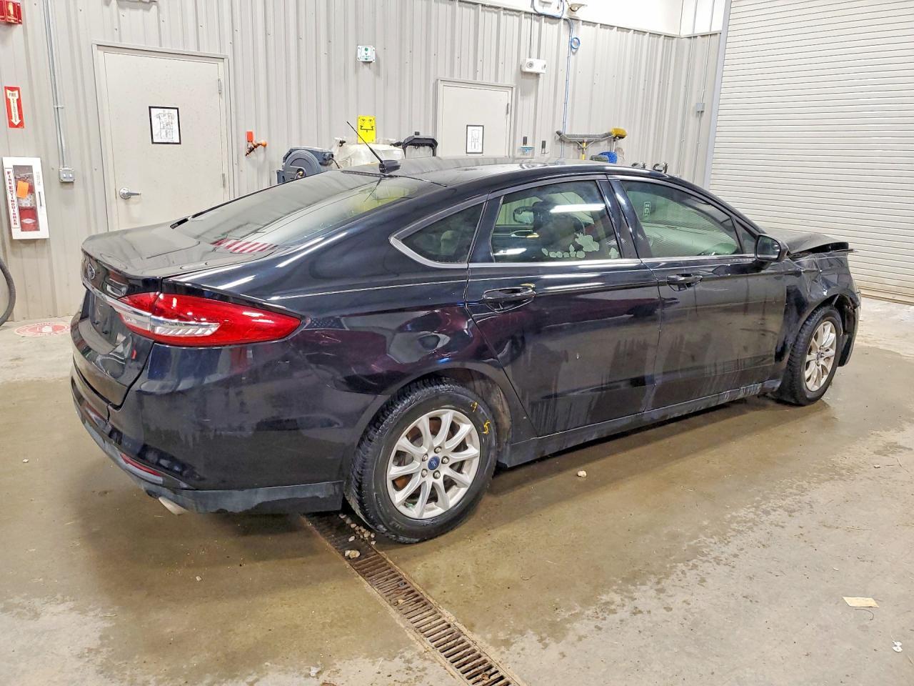 2018 Ford Fusion S - Image 3