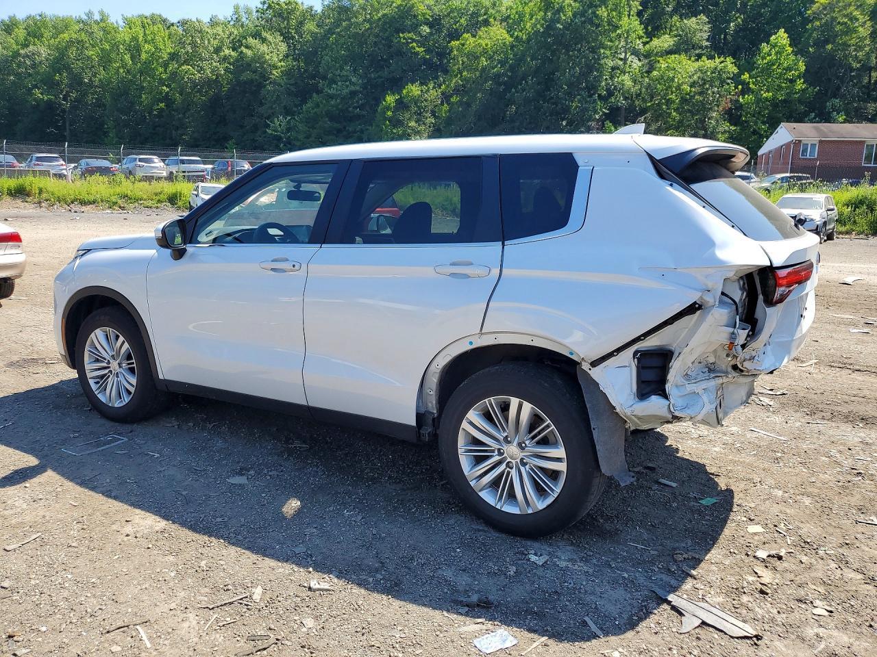 2024 Mitsubishi Outlander Es - Фото 2