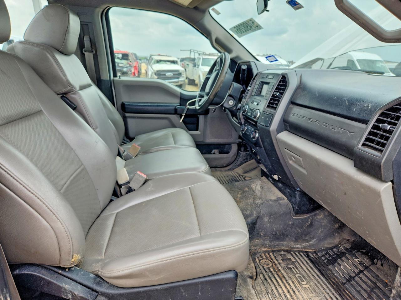2018 Ford F250 Super Duty - Image 7