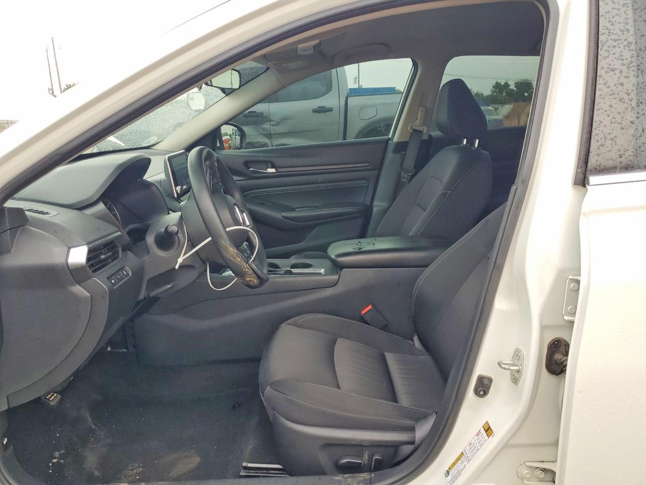 2019 Nissan Altima S - Image 7