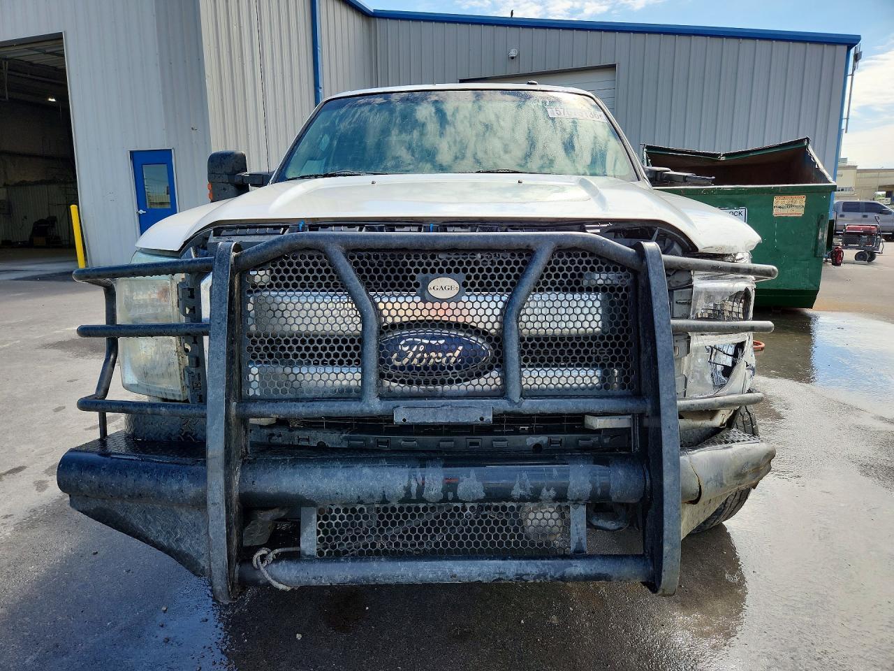 2011 Ford F250 Super Duty - Image 5